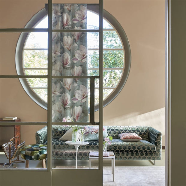 Designers Guild Yulan Magnolia