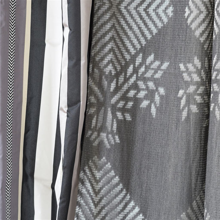 Designers Guild Purachina - Graphite