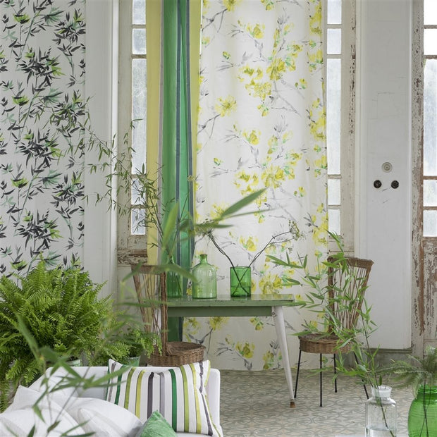 Designers Guild Oriental Flower - Acacia