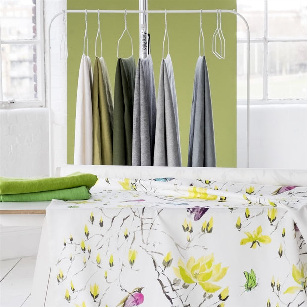 Designers Guild Essentials Brera Lino - Pistachio