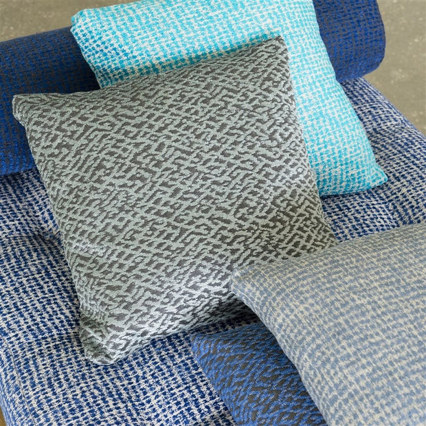 Designers Guild Essentials Versa - Pebble