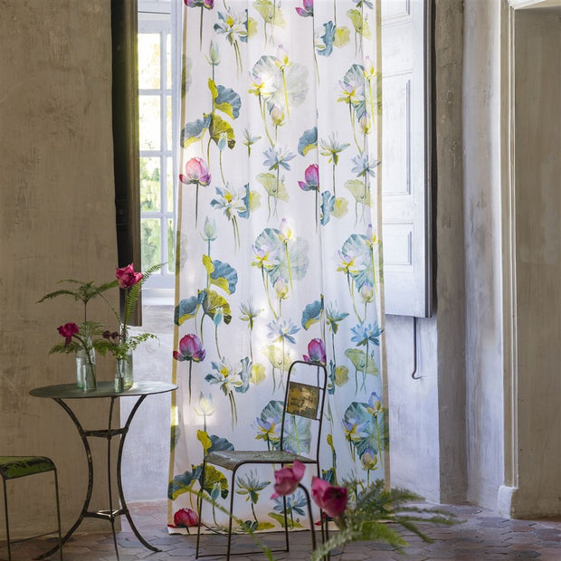 Designers Guild Fleur De Lotus - Camellia