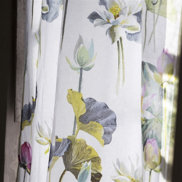 Designers Guild Fleur De Lotus - Camellia