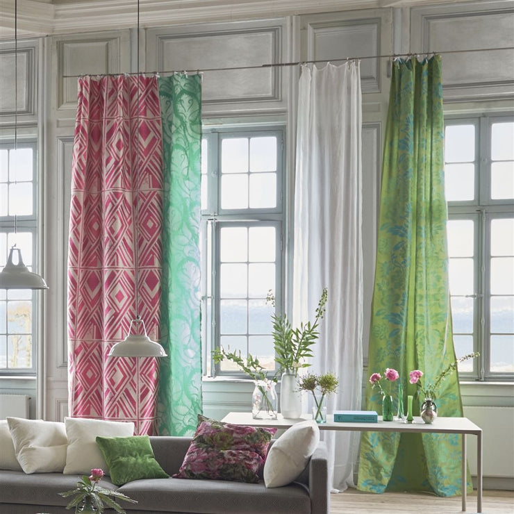 Designers Guild Valbonella - Fuchsia